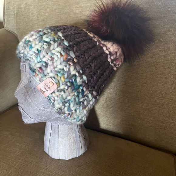 Luxury Hand Knit Hat with Faux Fur Pom Pom - Picture 2 of 2